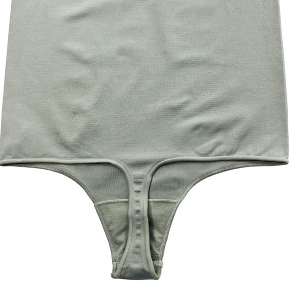 SKIMS Essential T-Shirt Bodysuit NEW Agave Green Womens L/XL - Picture 9 of 14